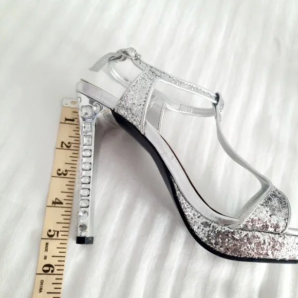 Sparkly Silver high heeled sandal shoes Size 9 - Picture 10 of 15